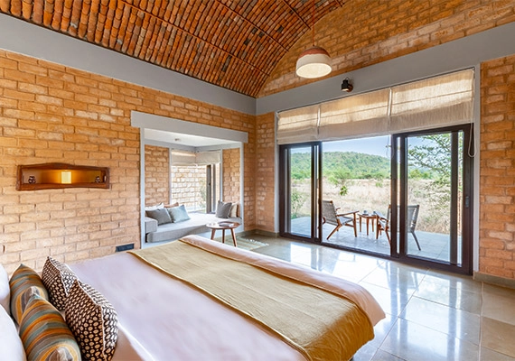 tadoba lodge room 